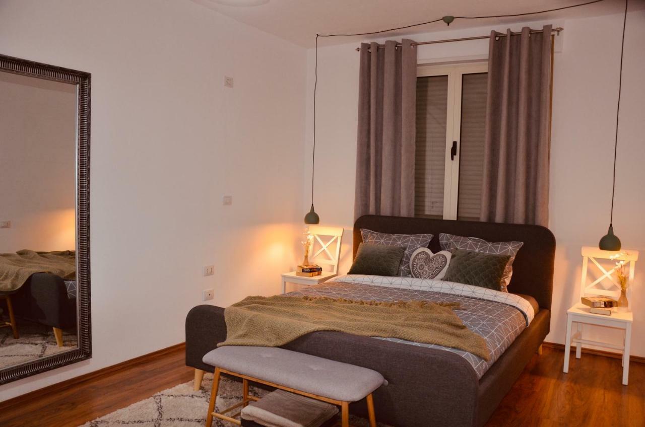 City Centre Apartment 2 Shkodër Extérieur photo